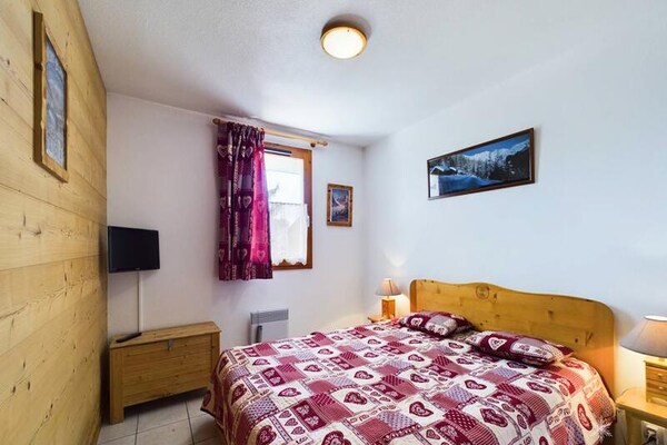 Appartement 6 pers. op 300m van de pistes in Montvalezan met terras op het zuiden - thumbnail 5