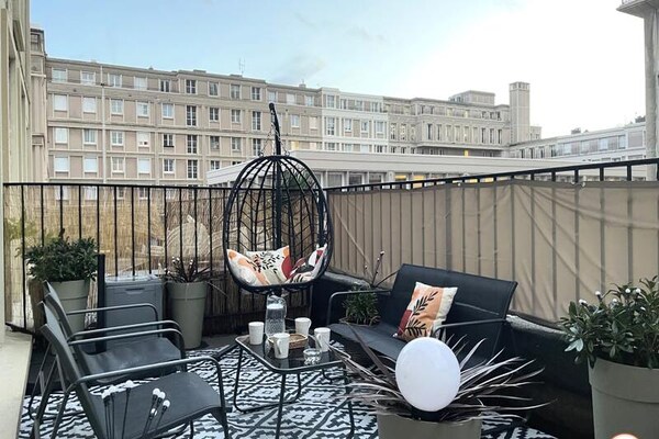 Appartement met terras in Le Havre, vlakbij strand en casino - thumbnail 1