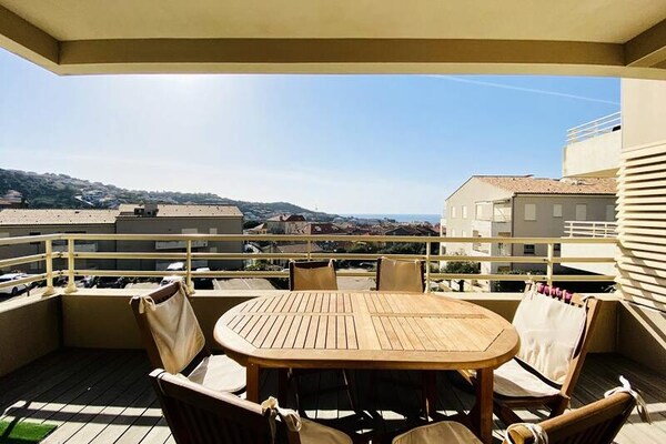 Appartement in Propriano met zeezicht, vlakbij strand en haven - thumbnail 1