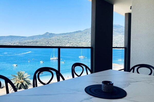 Luxe strandappartement met 3 suites en panoramisch zeezicht in Propriano - thumbnail 1