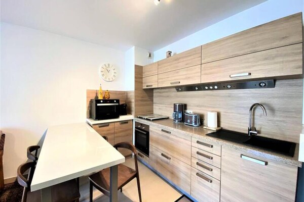 Knus appartement op 100 meter van het strand in Propriano - thumbnail 6
