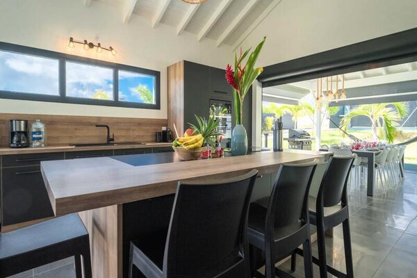 Ruim appartement voor 10 bij strand Saint-Francois, 4 slaapkamers - thumbnail 5
