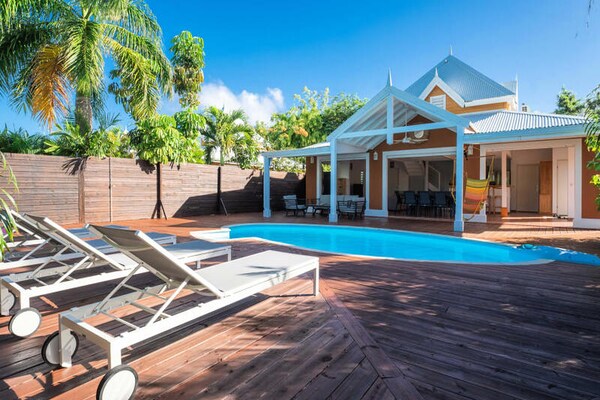 Luxe villa La Palmeraie met airco, nabij strand Saint-Francois - thumbnail 2