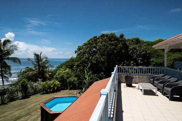 Villa Blue Horizon: Creools appartement met zeezicht in Saint-François, Guadeloupe - thumbnail 5