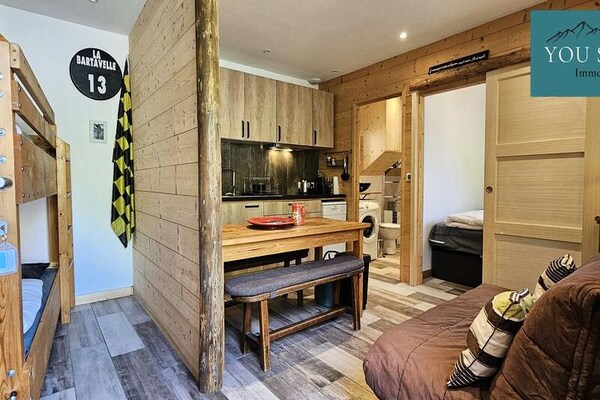 Knus appartement op de begane grond in St Sorlin d'Arves, vlakbij de piste - thumbnail 1