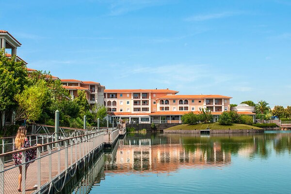 Studio met terras op 200m van Plage Sud in Mandelieu-la-Napoule - thumbnail 6