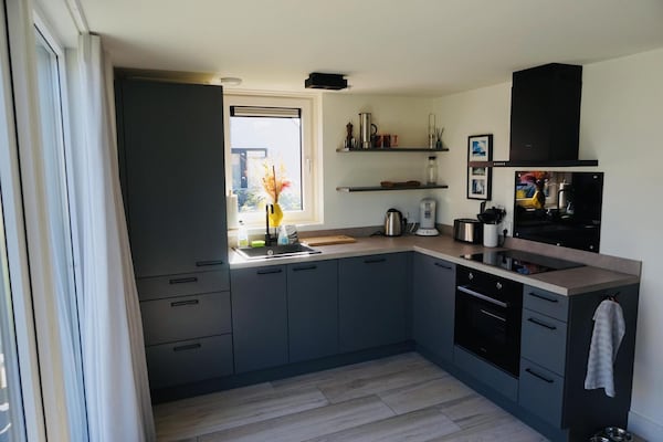 Moderne bungalow met 2 terrassen op 5 minuten van het strand - thumbnail 5