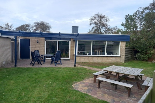 Vrijstaande bungalow De Schelp 21 bij speeltuin in Sint Maartenszee - thumbnail 6