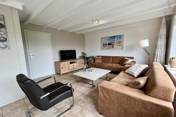 Vrijstaande bungalow bij strand en duinen van Sint Maartenszee - thumbnail 2