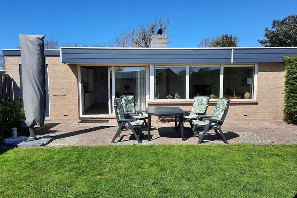 Vrijstaande bungalow bij strand en duinen van Sint Maartenszee - thumbnail 4