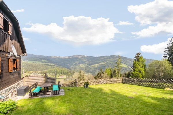 Rustiek chalet aan de bosrand in Bad St. Leonhard met panoramisch uitzicht - thumbnail 5