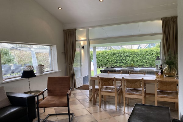 Vrijstaande bungalow Zeewaard 37 – rustig park, airconditioning, huisdieren welkom - thumbnail 6