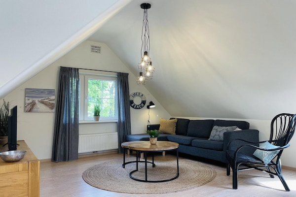 Anzelhoef Apartment Oost: Knus 3-persoonsappartement bij zee en bos - thumbnail 1