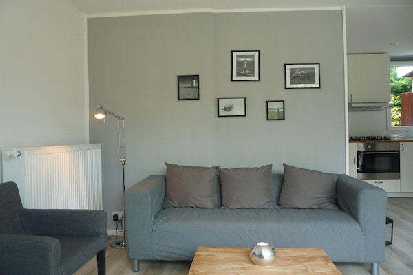 Kalliste – Modern vakantiehuis met grote tuin nabij strand Sint Maartenszee - thumbnail 3