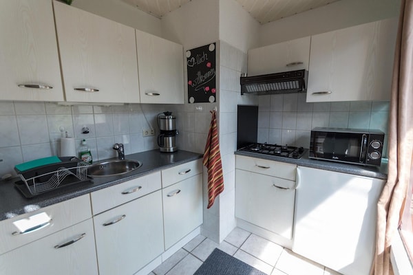 Vrijstaande bungalow aan zee voor 5 personen met grote tuin in Sint Maartenszee - thumbnail 4