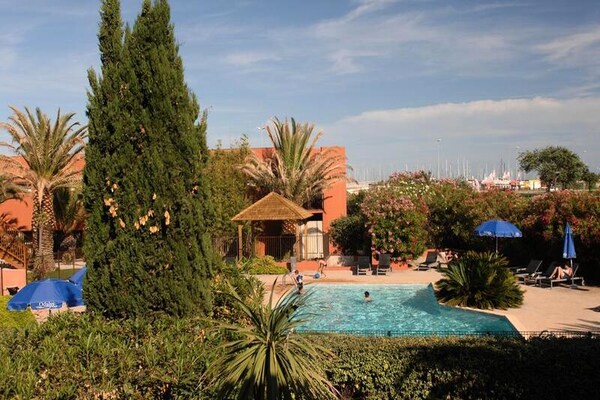 Appartement voor 6 personen nabij strand en haven in Cap d'Agde - thumbnail 3