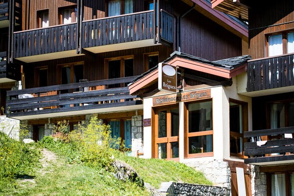 Authentiek appartement in Courchevel 1550, direct aan de piste - thumbnail 3