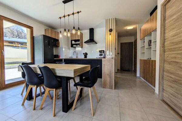 Ruim appartement direct aan de piste in La Féclaz, 7 personen - thumbnail 1