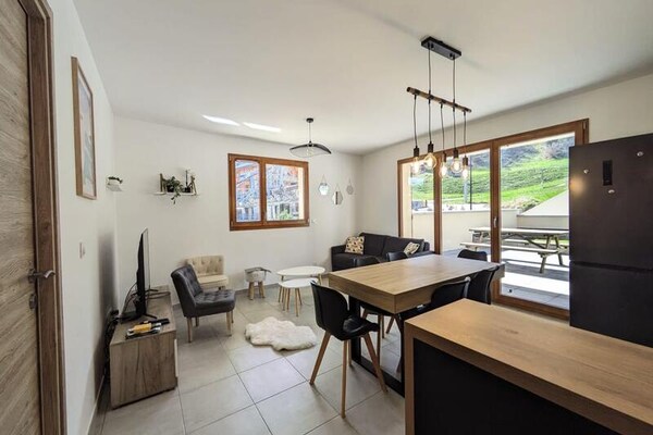 Ruim appartement direct aan de piste in La Féclaz, 7 personen - thumbnail 3