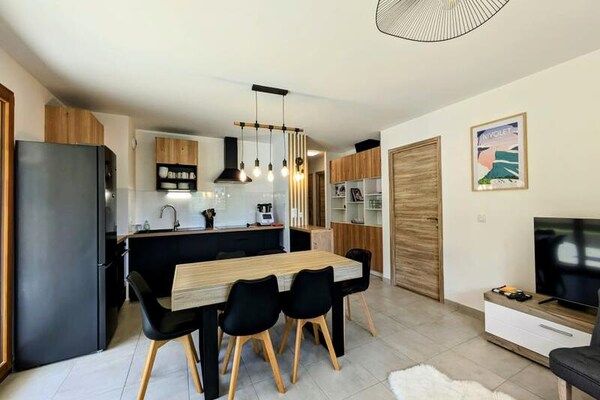 Ruim appartement direct aan de piste in La Féclaz, 7 personen - thumbnail 4