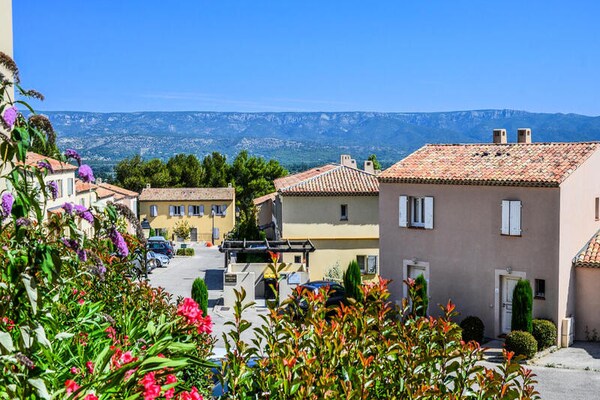 Authentiek appartement in Mallemort met uitzicht op de Luberon - thumbnail 3