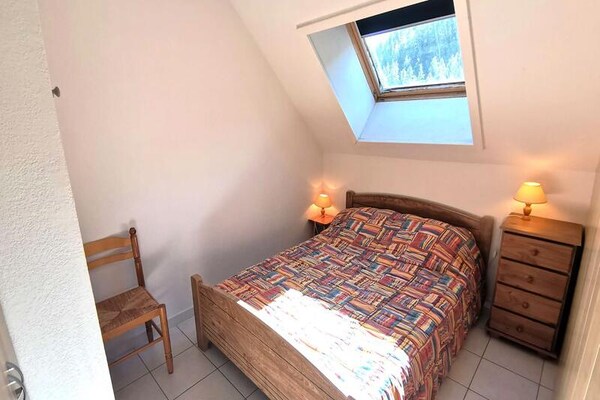 Knus appartement voor 6 personen direct bij de pistes in Réallon - thumbnail 5