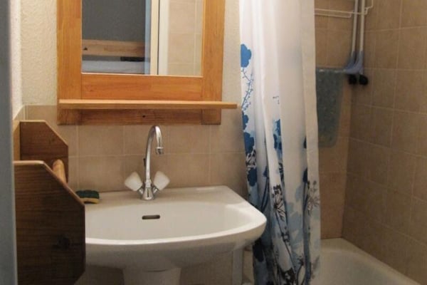 Knus appartement voor 4 personen direct aan de piste in Réallon - thumbnail 6