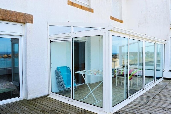 Appartement aan zee in Trégastel met privéterras en uitzicht op de archipel - thumbnail 6