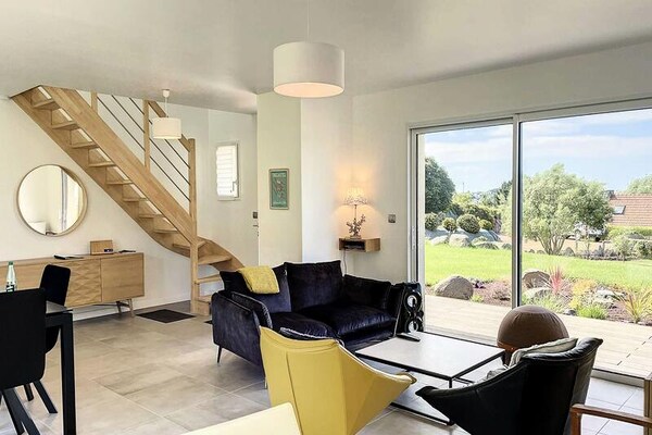 Ruim appartement met tuin en uitzicht in Trégastel, Côte de Granit Rose - thumbnail 2