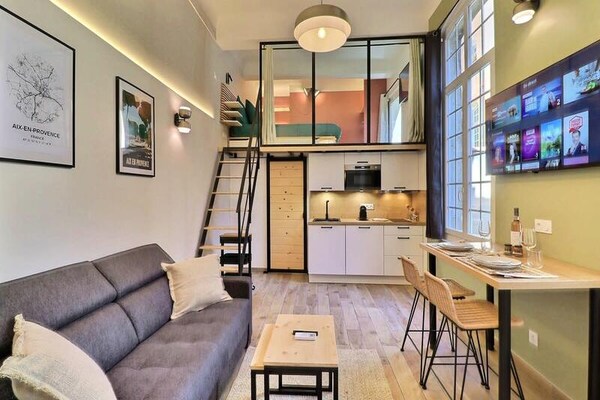 Duplex vol charme in hartje Aix-en-Provence – 45 m² puur genot voor 2 - thumbnail 5