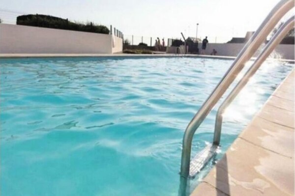 Knus appartement met tuin en zwembad, op 500 meter van het strand van Guidel - thumbnail 4