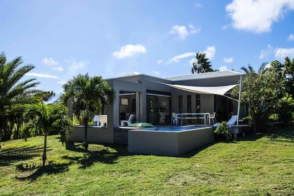 Villa Tiki: Modern appartement met privézwembad in Le Moule - thumbnail 3