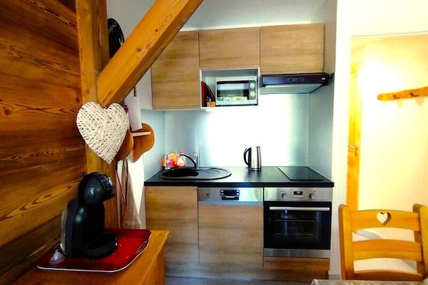 Knusse studio voor 4 personen met balkon op het zuiden in Puy Saint Vincent - thumbnail 5