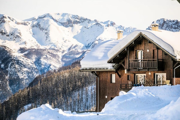 Authentiek chalet voor 6 personen in Puy Saint Vincent, direct aan de piste - thumbnail 3