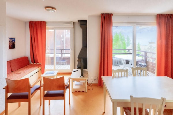 Authentiek chalet voor 6 personen in Puy Saint Vincent, direct aan de piste - thumbnail 5