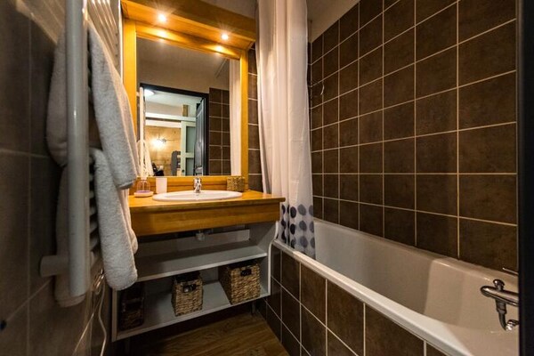 Authentiek chalet-appartement voor 6 personen in Albiez-Montrond, op loopafstand van de piste - thumbnail 4