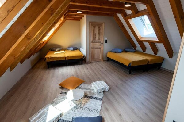 Authentiek vakantiehuis voor 8 personen op het Aubrac-plateau in Reyrac - thumbnail 2