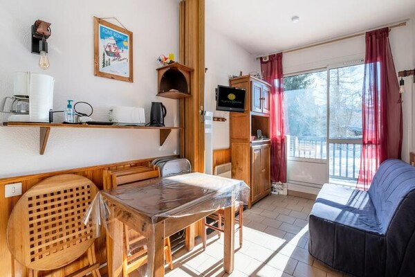 Knus studio-appartement in Font-Romeu, 5 minuten van de piste - thumbnail 4