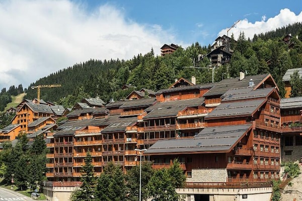 Knus appartement in Méribel, 500m van pistes met wellness en skikluis - thumbnail 2