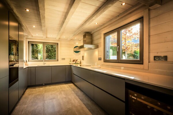 Ruim 5-slaapkamer chalet in Montriond met sauna en tuin, vlakbij Morzine - thumbnail 6