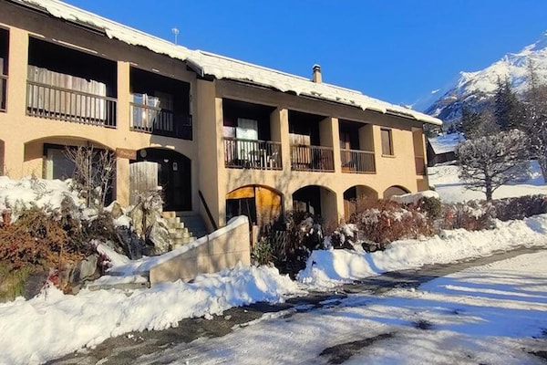 Zonnig bergappartement voor 6 in Vallouise, vlakbij skipistes en wandelroutes - thumbnail 1