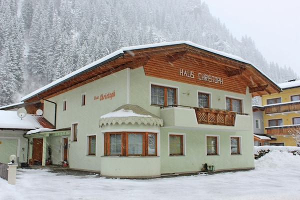 Christoph in Austria - a perfect villa in Austria?