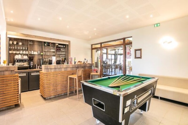 Appartement voor 6 personen in skigebied Les 7 Laux met zwembad - thumbnail 4