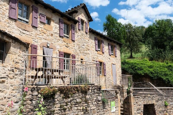 Gîte De France Gîtes De France 3/4 Personnes à Malbosc 2 éPis - Ispagnac