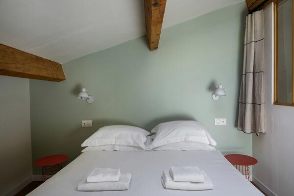 La Tourterelle: Stijlvol appartement in het historische hart van Pertuis - thumbnail 6