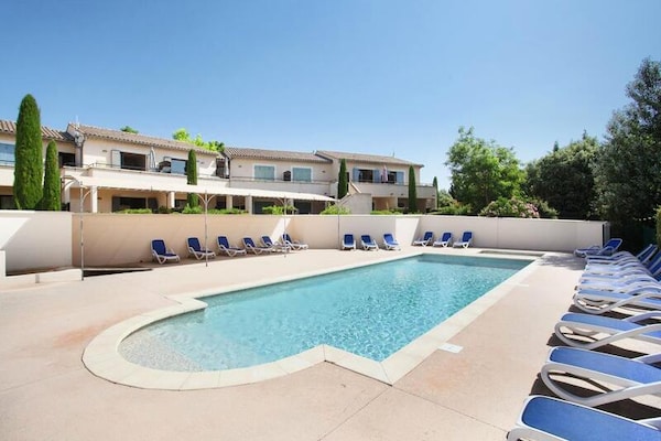 Ruim appartement voor 7 met airco en zwembad bij Bonnieux in de Luberon - thumbnail 6