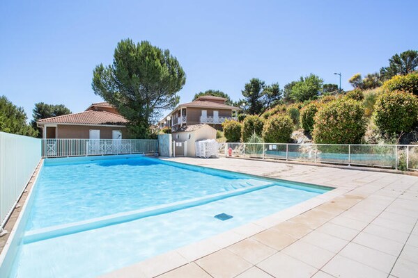 Knus appartement in Carnoux-en-Provence met zwembad, dichtbij Cassis - thumbnail 2
