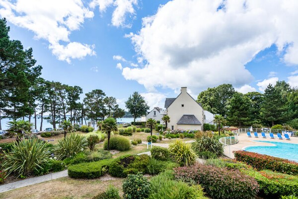 Appartement op 10 meter van strand in Fouesnant met zwembad, voor 6 personen - thumbnail 4