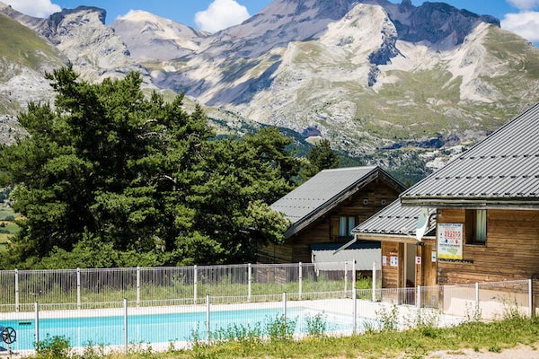Knus appartement op de begane grond in La Joue du Loup, vlakbij de pistes - thumbnail 2
