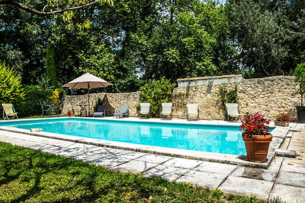 Authentieke Mas in Pernes-les-Fontaines met Verwarmd Zwembad voor 14 Personen - thumbnail 4